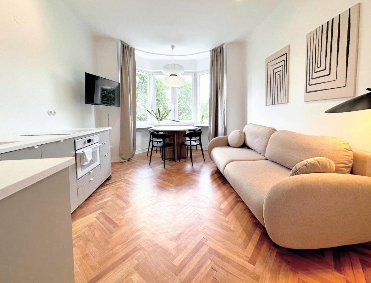 Warsaw Concierge Wiatraczna Apartment Bagian luar foto